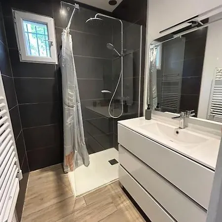 L'Alyscamps Appartement Arles Buitenkant foto