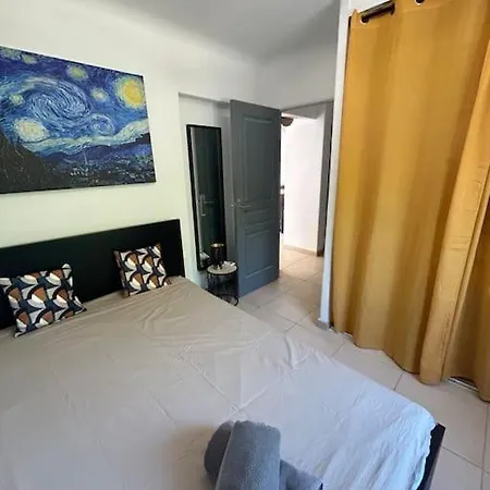 L'Alyscamps Appartement Arles Buitenkant foto